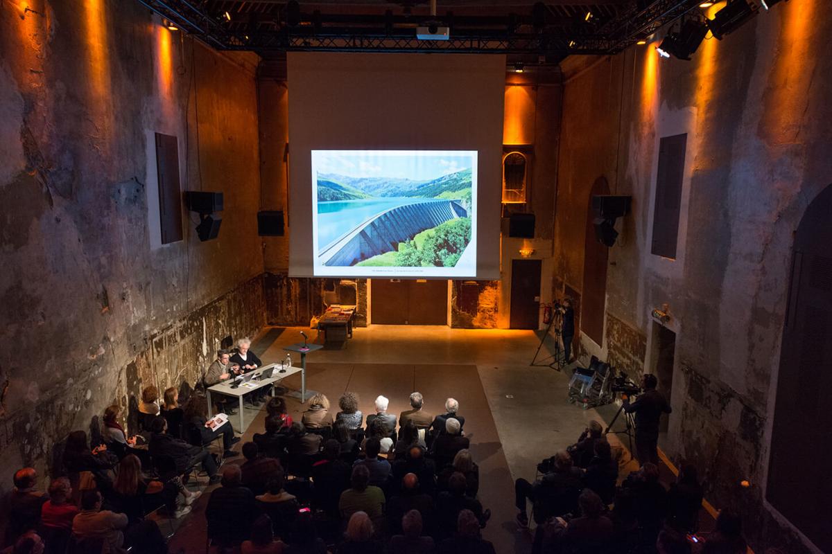 Regards Croisés sur l'architecture béton dans le monde Jean-François Pousse Etienne Tricaud 