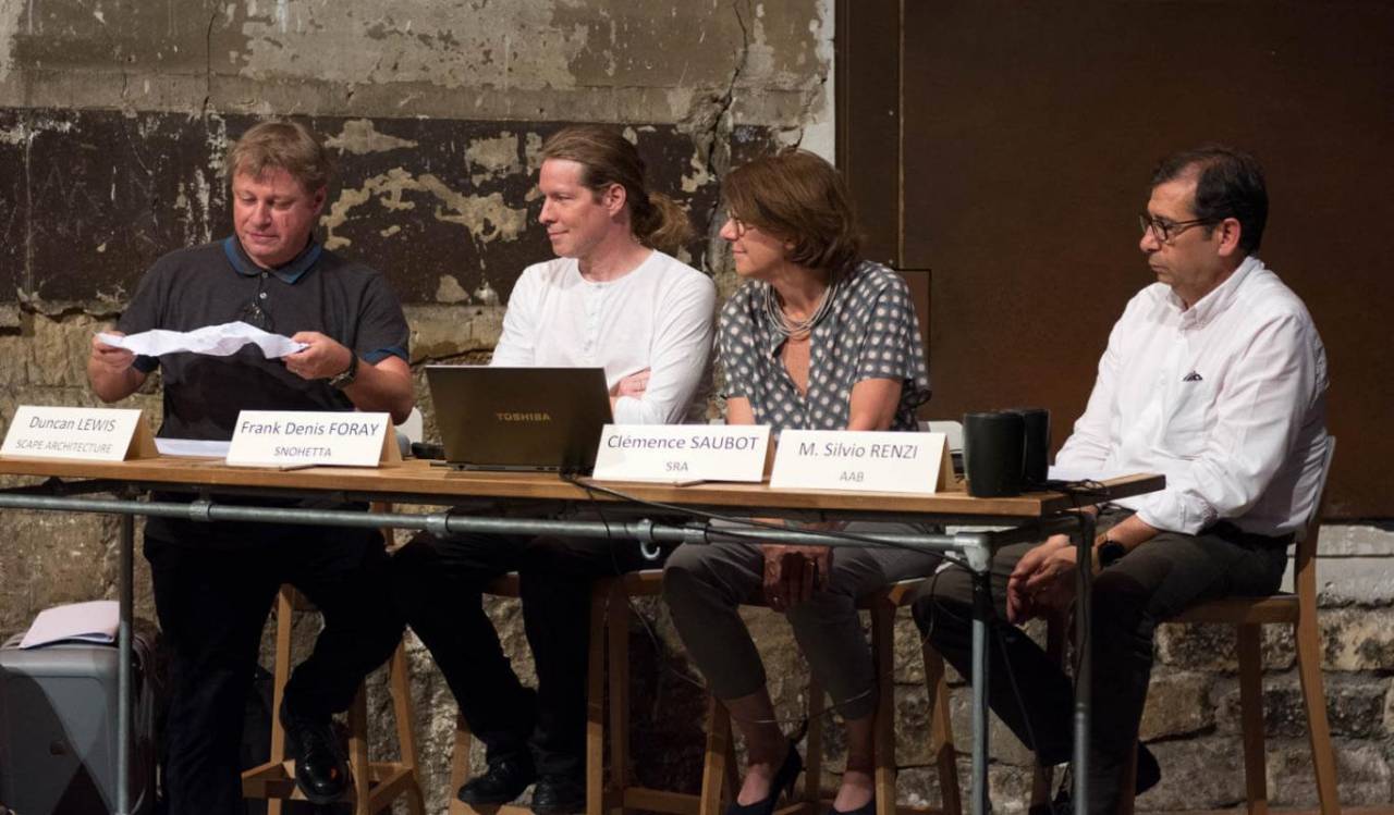 Snøhetta, Scape Architecture - SRA Architectes, et l’entreprise AAB  |  Ateliers 2/3/4/ - Christine Edeikins et Jean Mas - Delta Préfabrication, Romain Taïeb, Vinci Construction le 15 juin 2017, Maison de l’architecture IDF 