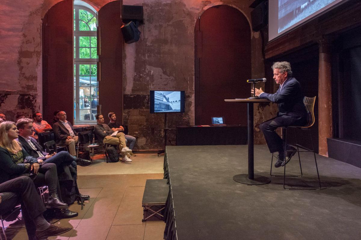 Conférence de Christian de Portzamparc, le 6 juin 2019 à la Maison de l'architecture Île-de-France à Paris - Photo : Écliptique / Laurent Thion